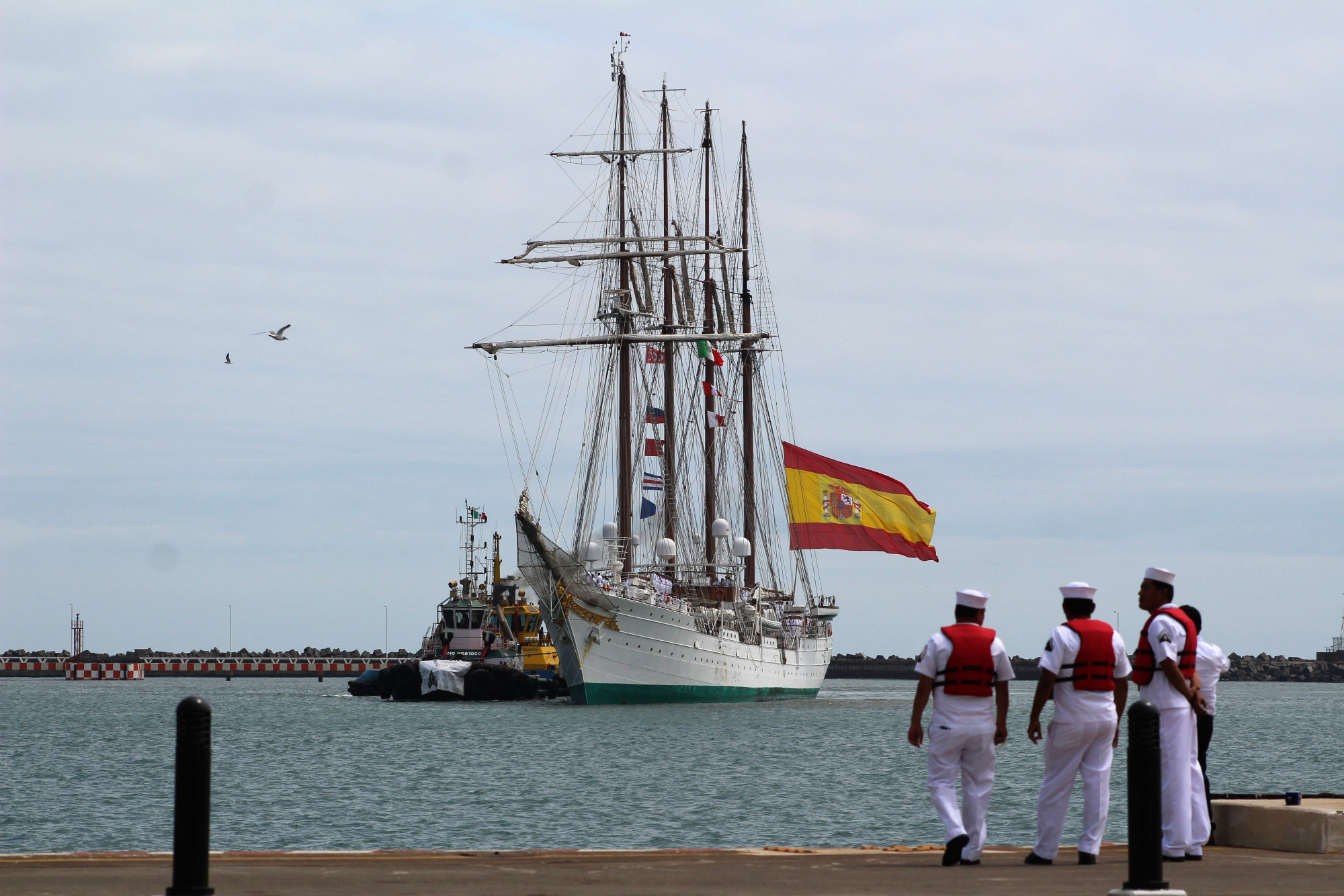 El Juan Sebastián de Elcano llega a Veracruz un día más tarde de lo previsto